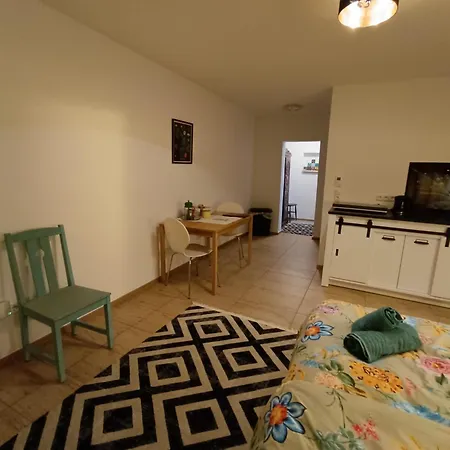 Gemuetliche Koelsche Studio-wohnung 아파트